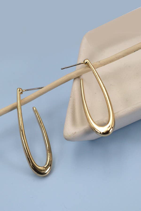 LONG TEAR DROP HOOP EARRINGS: GOLD