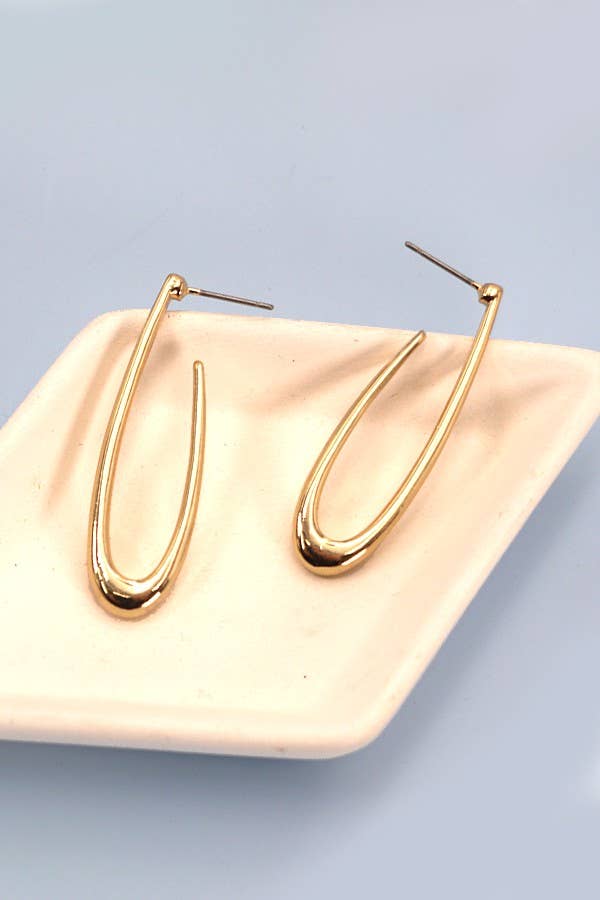 LONG TEAR DROP HOOP EARRINGS: GOLD