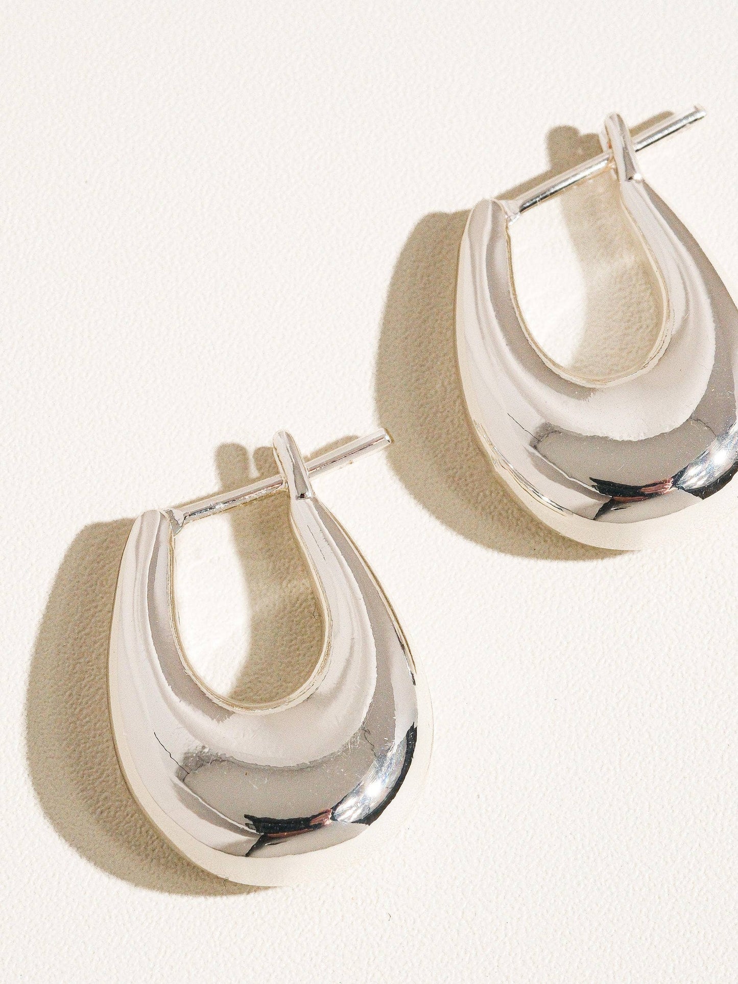 Main Chick Hoops 18K Classic Droplet Hoop Earring: Silver
