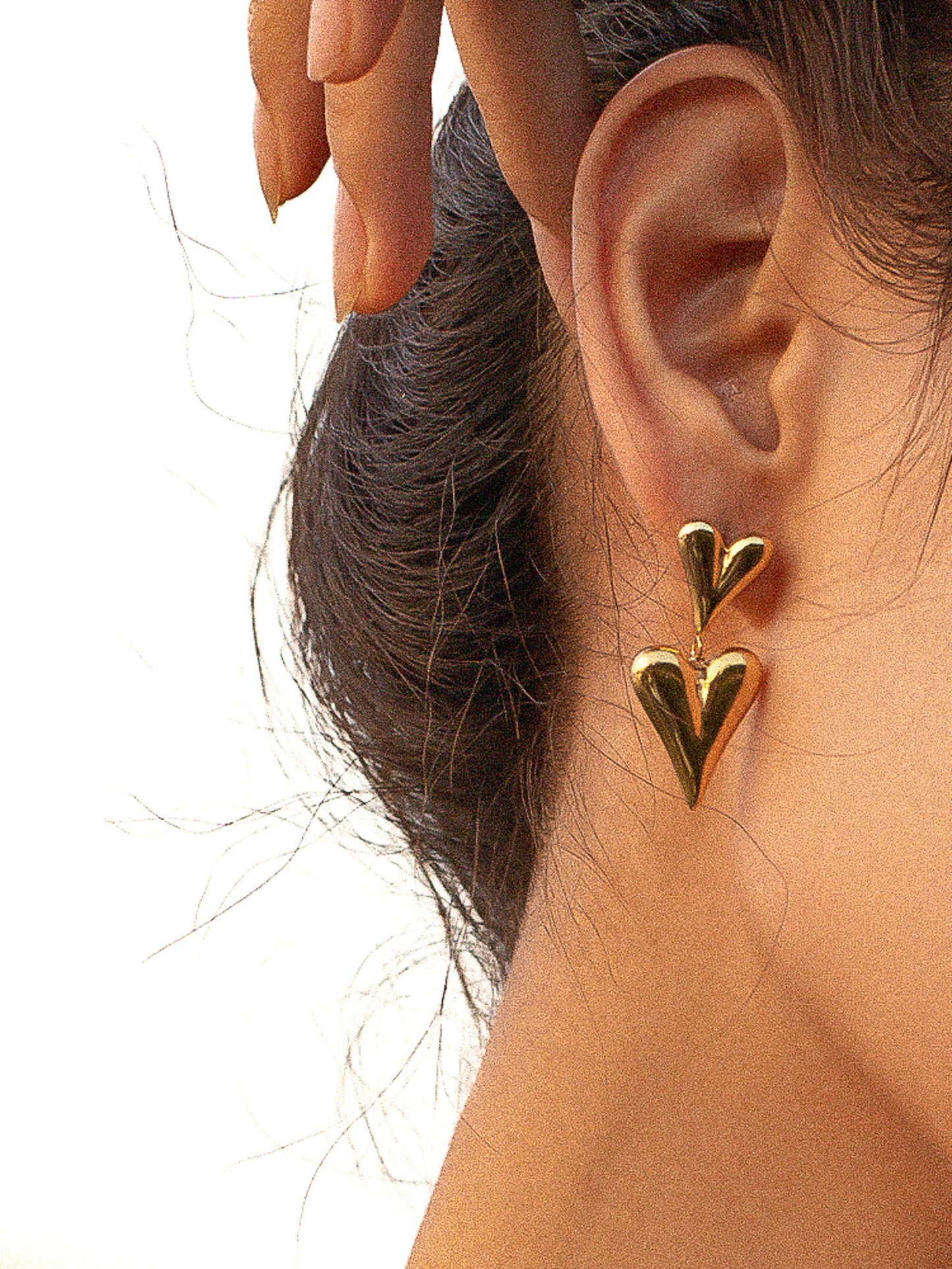 18K Gold Non-Tarnish Layered Heart Earring: Gold