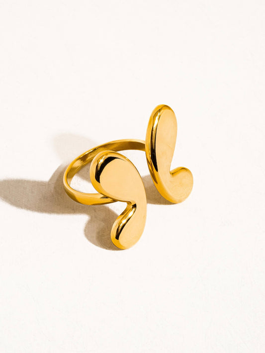 18K Gold Non-Tarnish Butterfly Ring: Gold