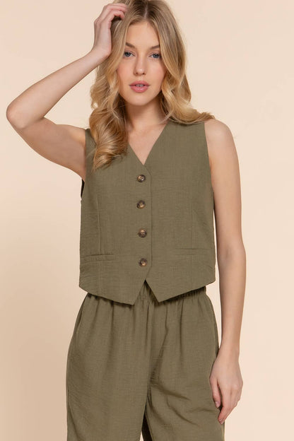 The “Cool & Collected” Linen Set