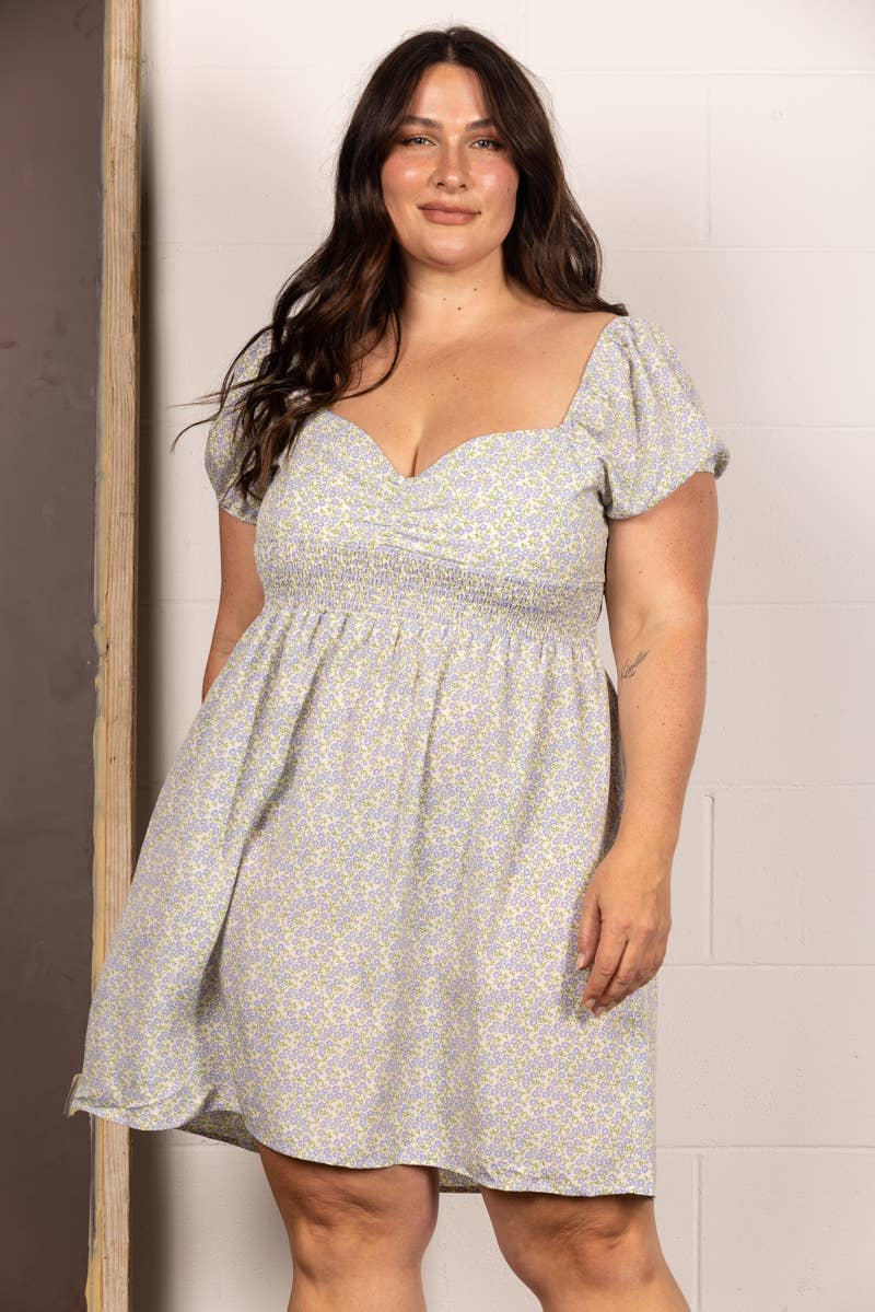 IVORY FLORAL SWEETHEART PLUS SIZE: IVORY