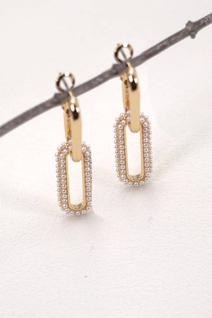 LINK CHAIN PEARL DROP EARRINGS: Gold