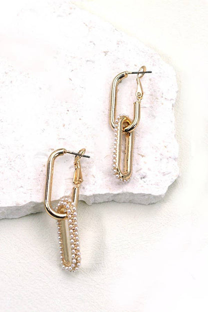 LINK CHAIN PEARL DROP EARRINGS: Gold
