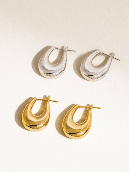 Main Chick Hoops 18K Classic Droplet Hoop Earring: Silver