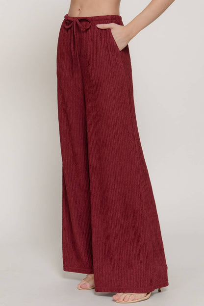Crinkle Knit Long Pants: Wine