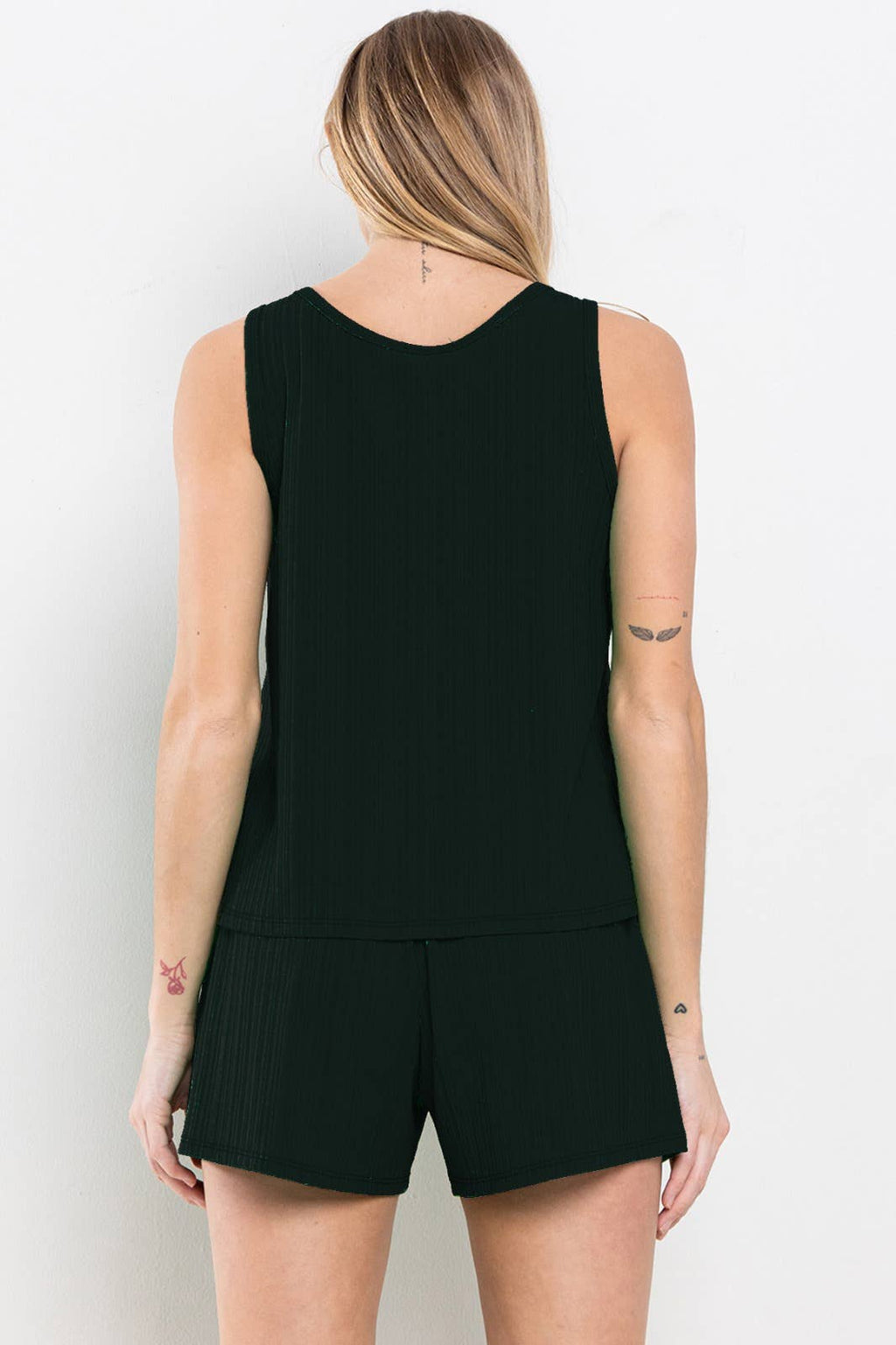 BLACK LOUNGE WEAR TOP AND SHORTS SET : Black