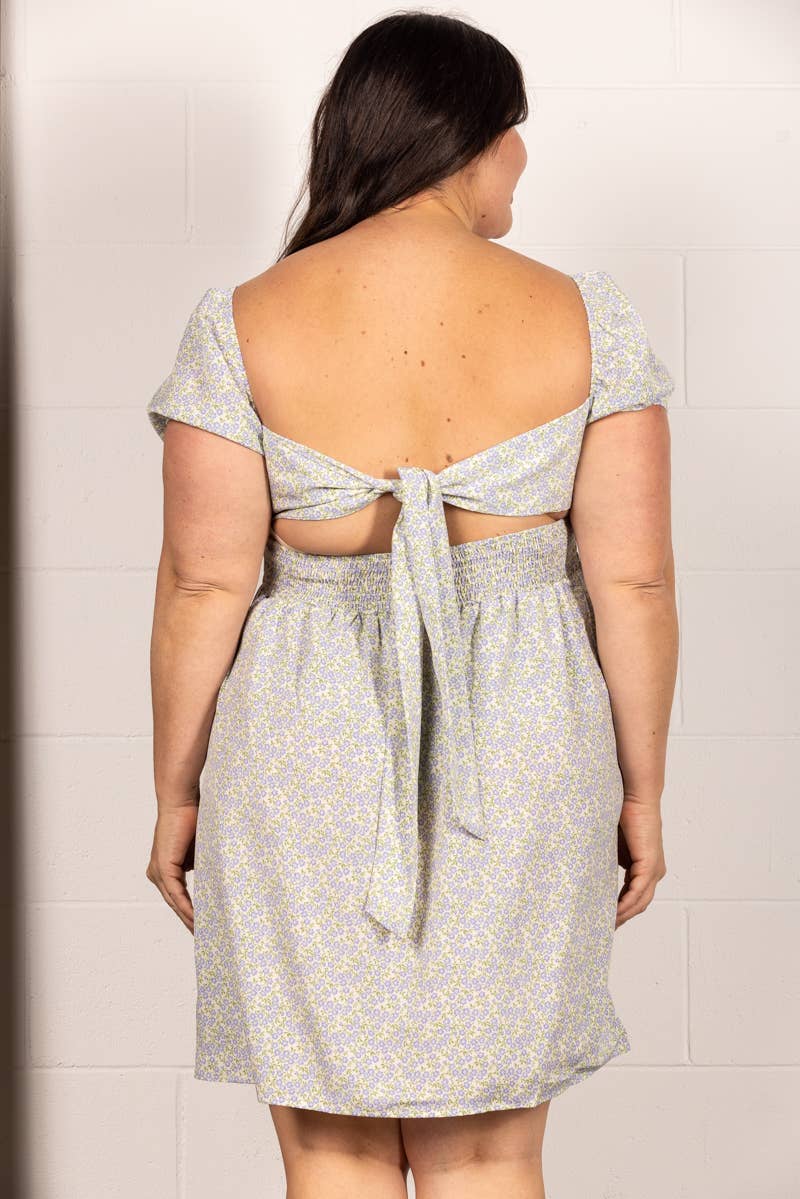 IVORY FLORAL SWEETHEART PLUS SIZE: IVORY