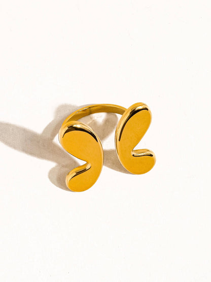 18K Gold Non-Tarnish Butterfly Ring: Gold