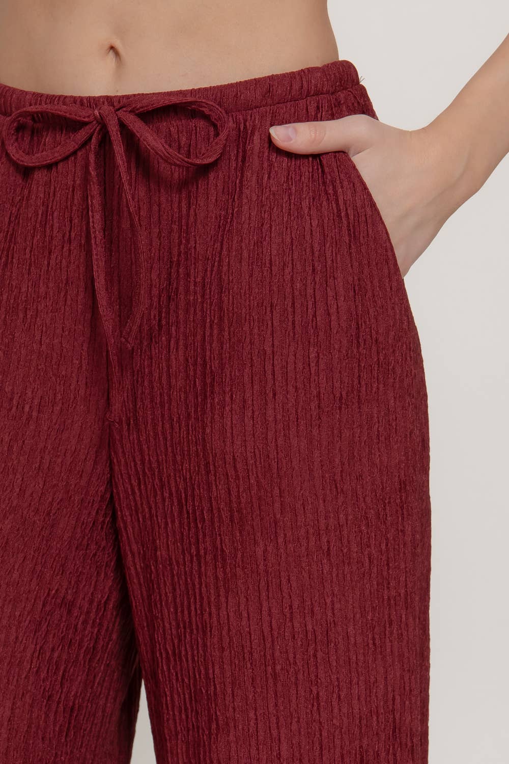 Crinkle Knit Long Pants: Wine