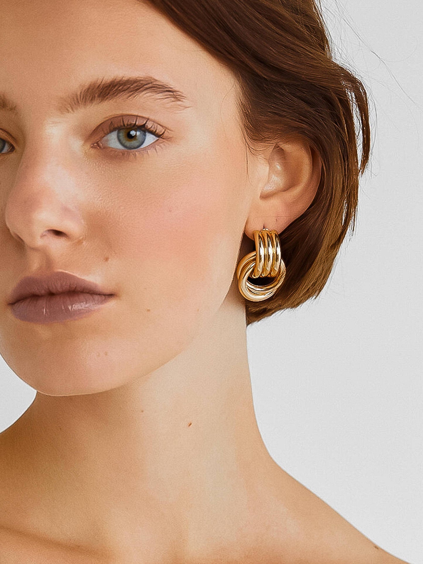 Mixed Metals, Major Mood : 18K Gold Non-Tarnish Classic Hoop Earring