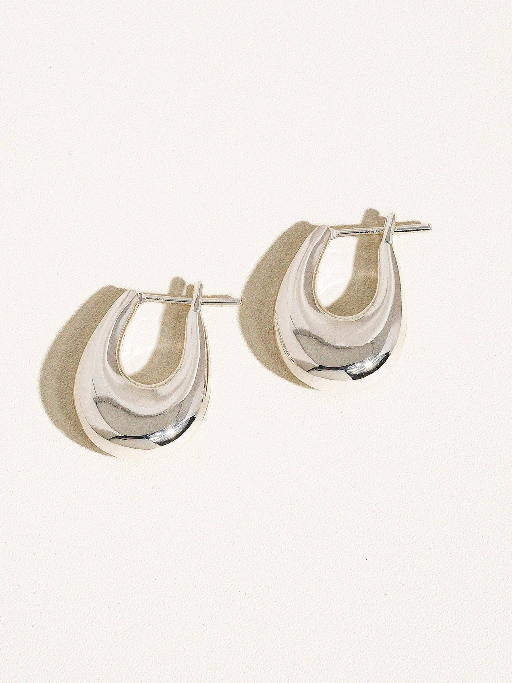 Main Chick Hoops 18K Classic Droplet Hoop Earring: Silver